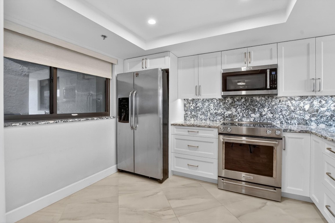 Townhomes of Highland Bea - Residential