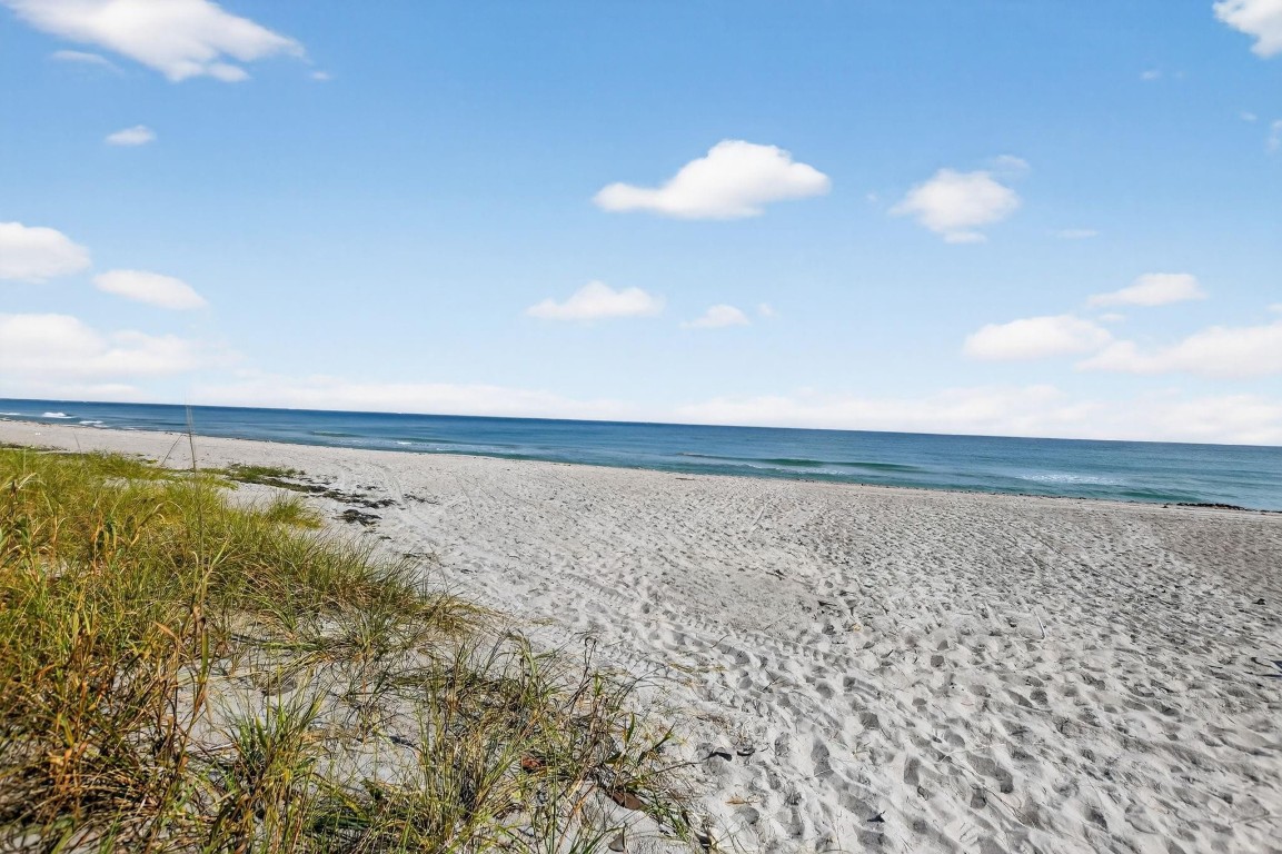 Townhomes of Highland Bea - Residential