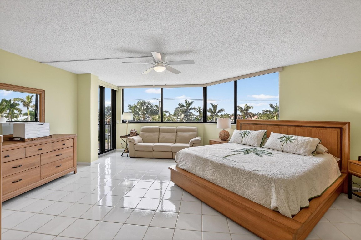 Townhomes of Highland Bea - Residential