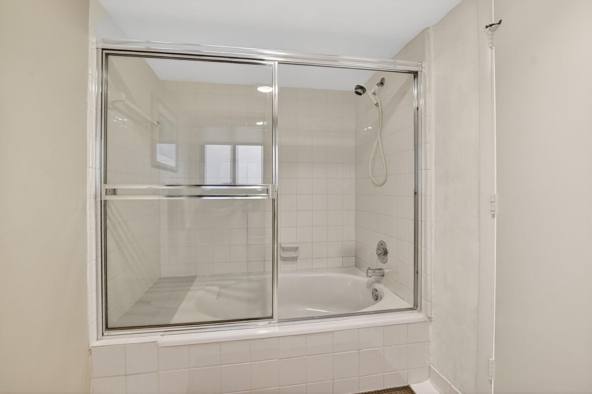 Townhomes of Highland Bea - Residential