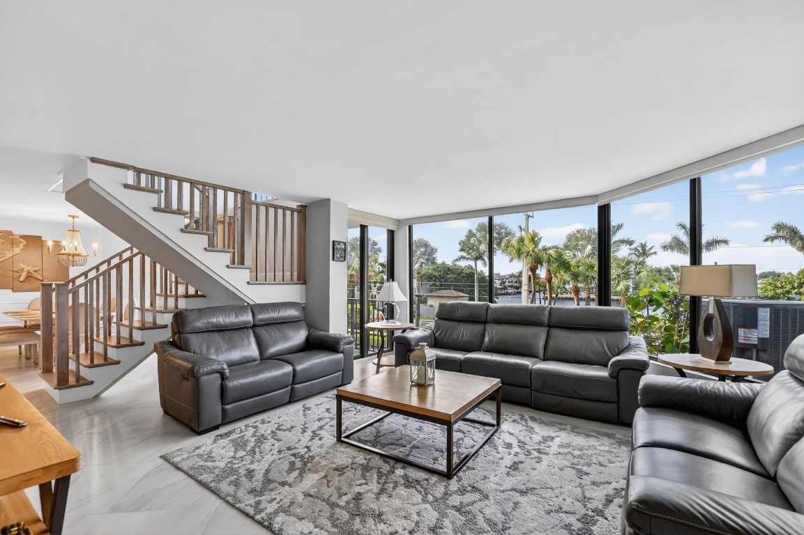 Townhomes of Highland Bea - Residential