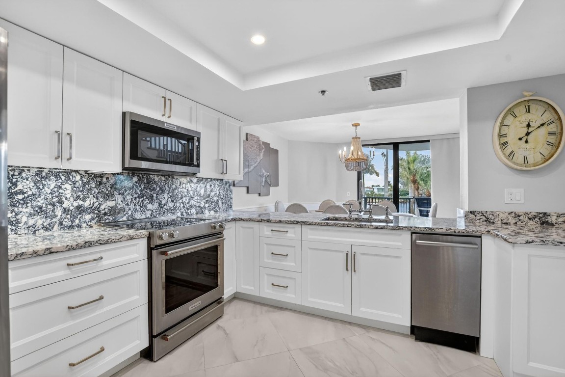 Townhomes of Highland Bea - Residential