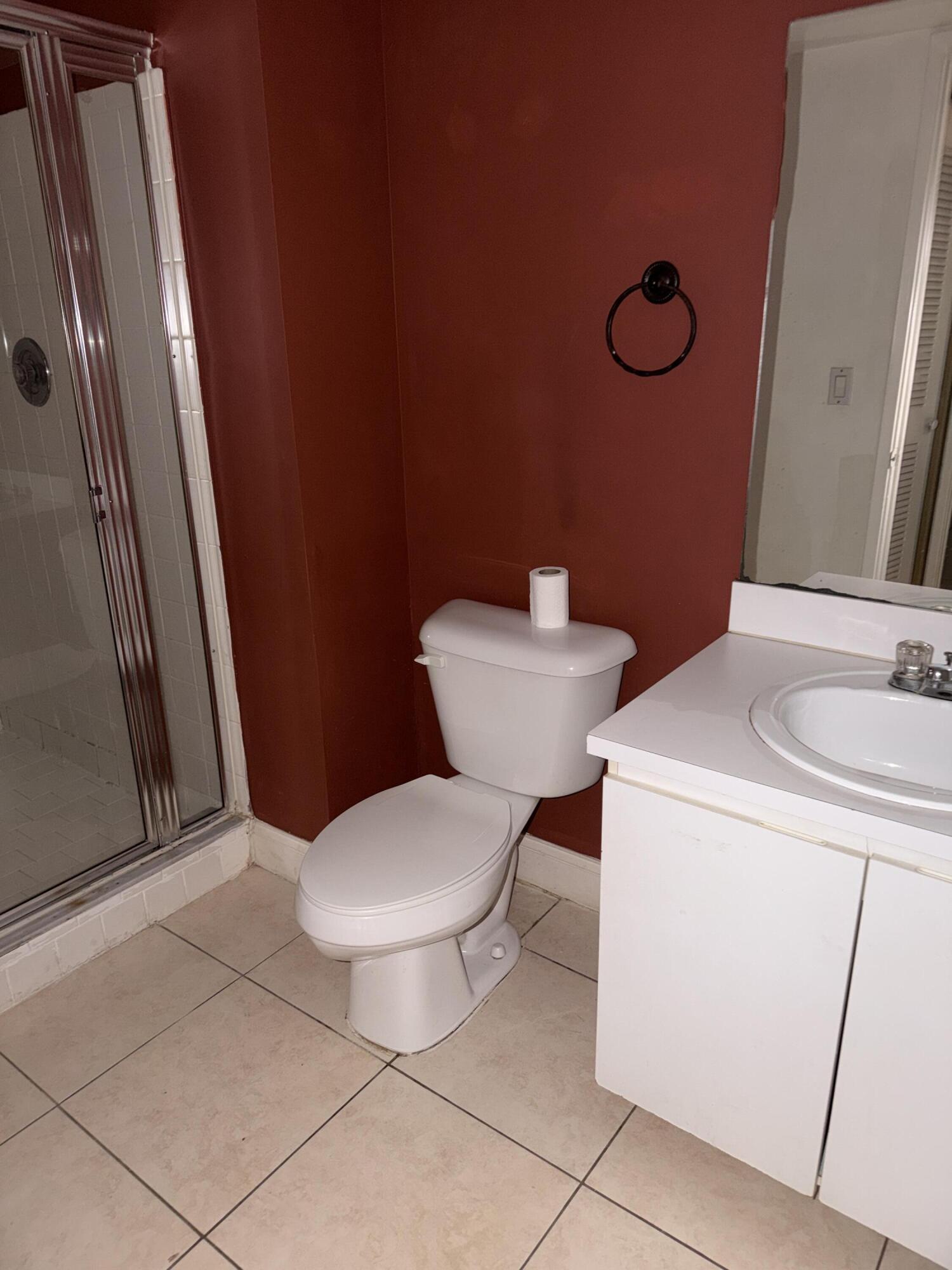 CORAL SPRINGS ESTATE TOWNHOMES - Residential Lease