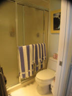 LANDS OF THE PRESIDENT CONDO 2 , - Residential Lease