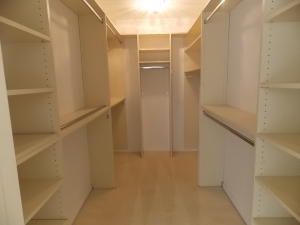 LANDS OF THE PRESIDENT CONDO 2 , - Residential Lease