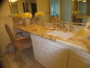 LANDS OF THE PRESIDENT CONDO 2 , - Residential Lease