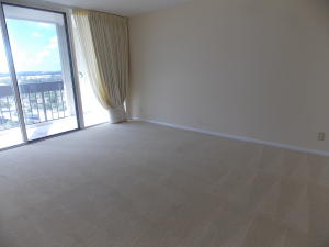 LANDS OF THE PRESIDENT CONDO 2 , - Residential Lease