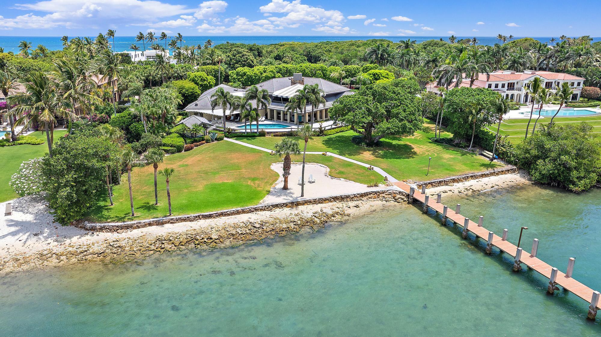 Blowing Rocks - Residential