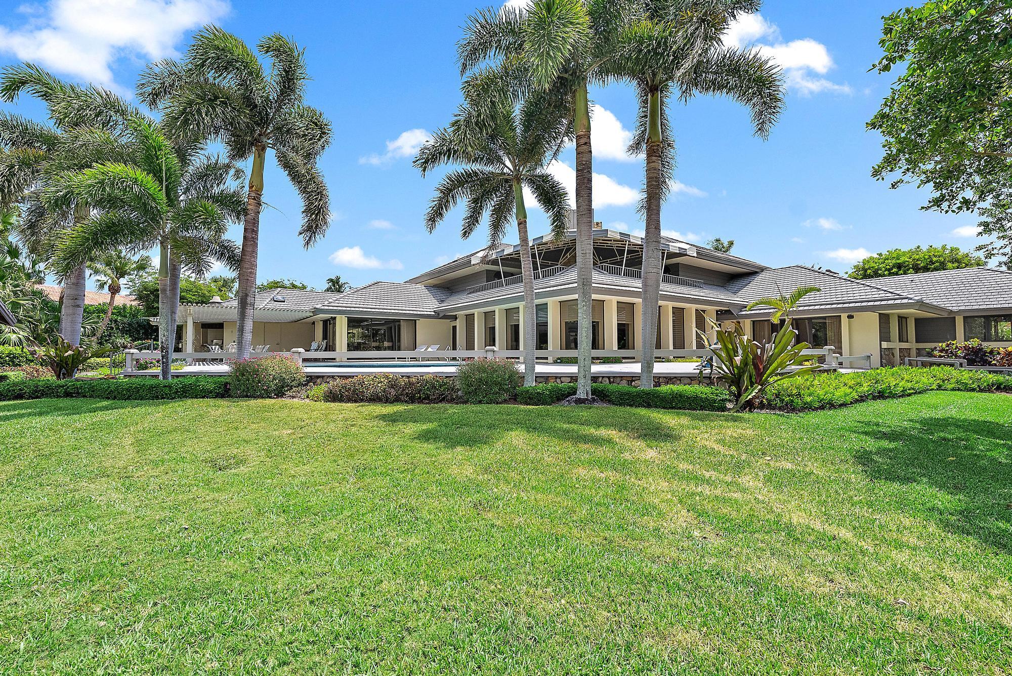 Blowing Rocks - Residential