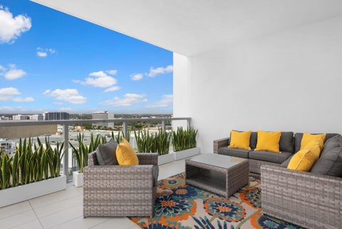 Tiny photo for 920 Intracoastal Drive #1503, Fort Lauderdale, FL 33304 (MLS # B26089653)