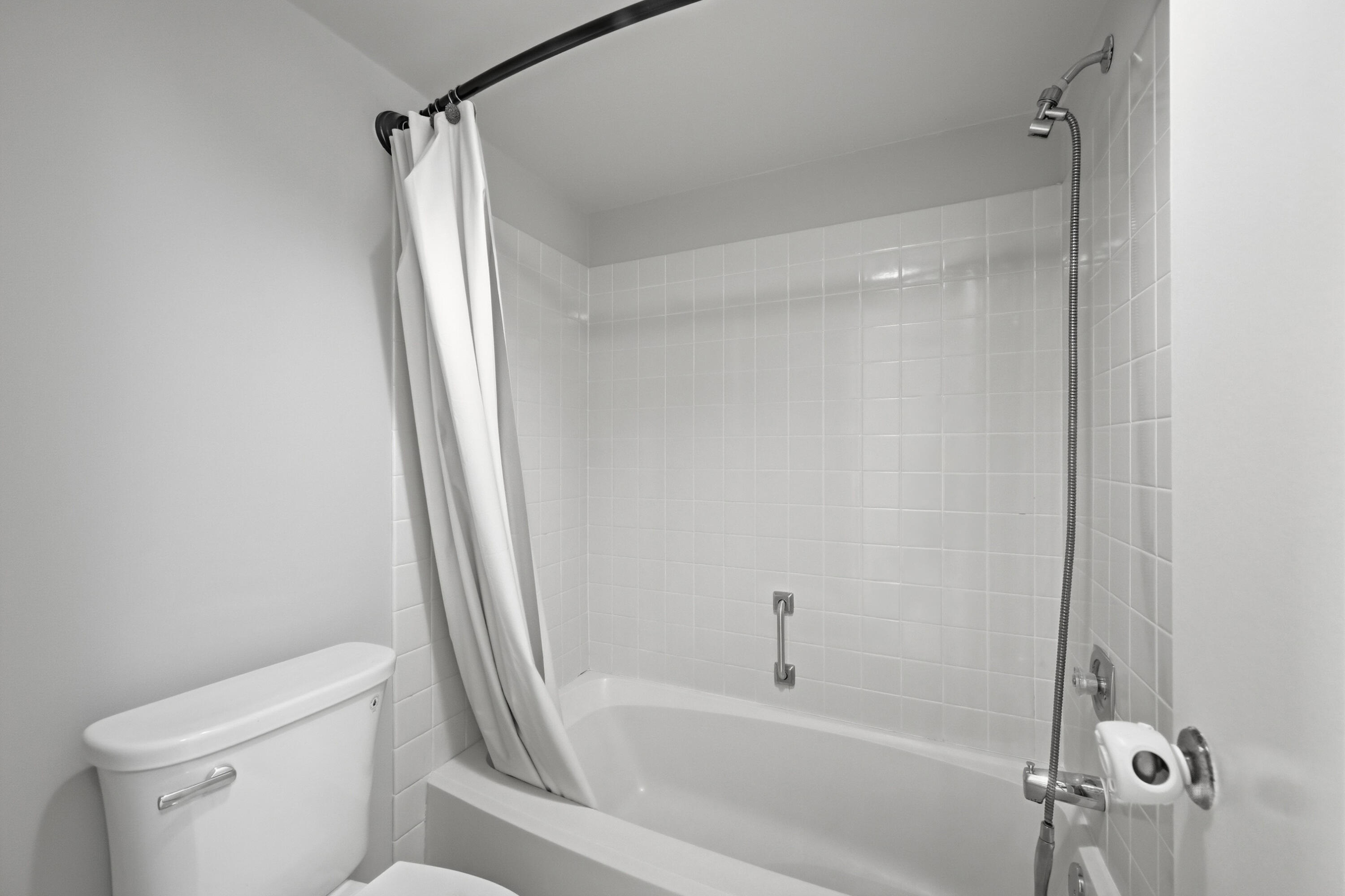 BENT TREE GARDENS WEST CONDO - Residential Lease