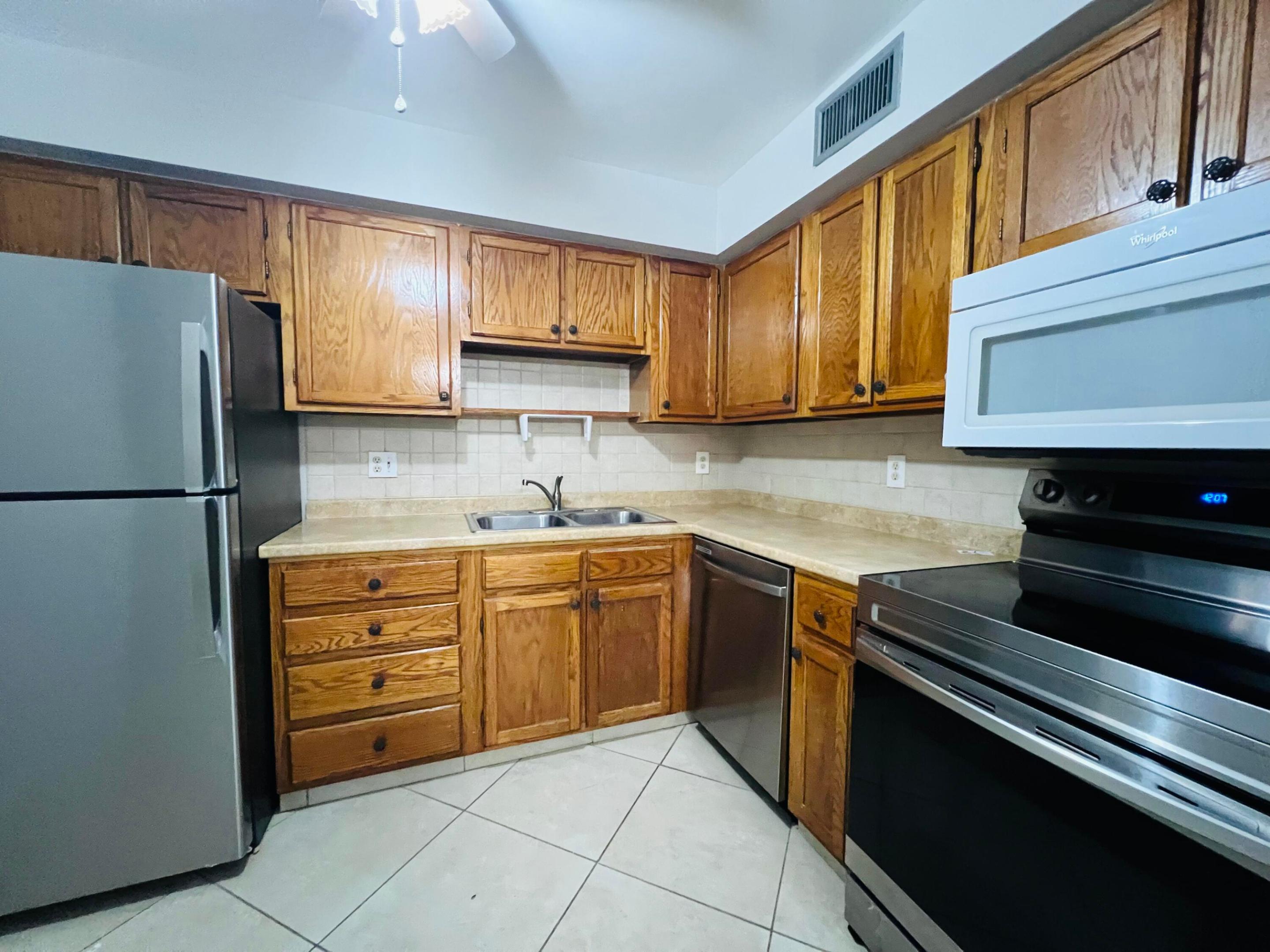 BENT TREE GARDENS WEST CONDO - Residential Lease