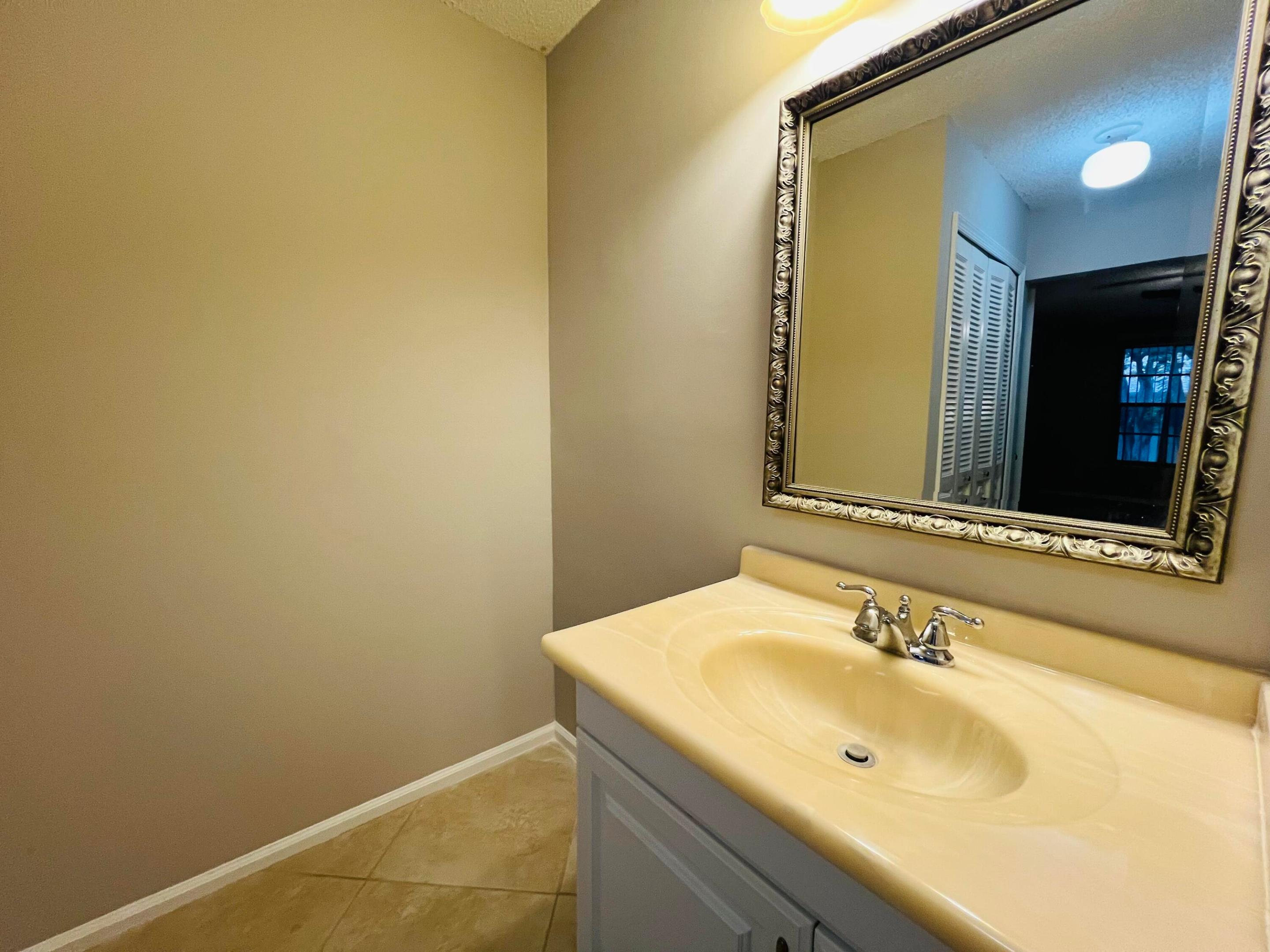 BENT TREE GARDENS WEST CONDO - Residential Lease