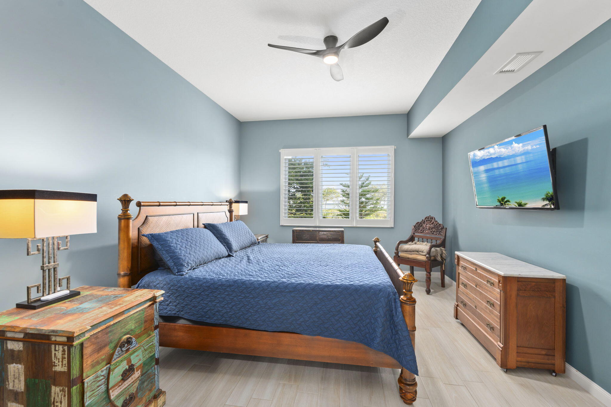 HARBOUR ISLE AT HUTCHINSON ISLAND WEST, A CONDOMIN - Residential