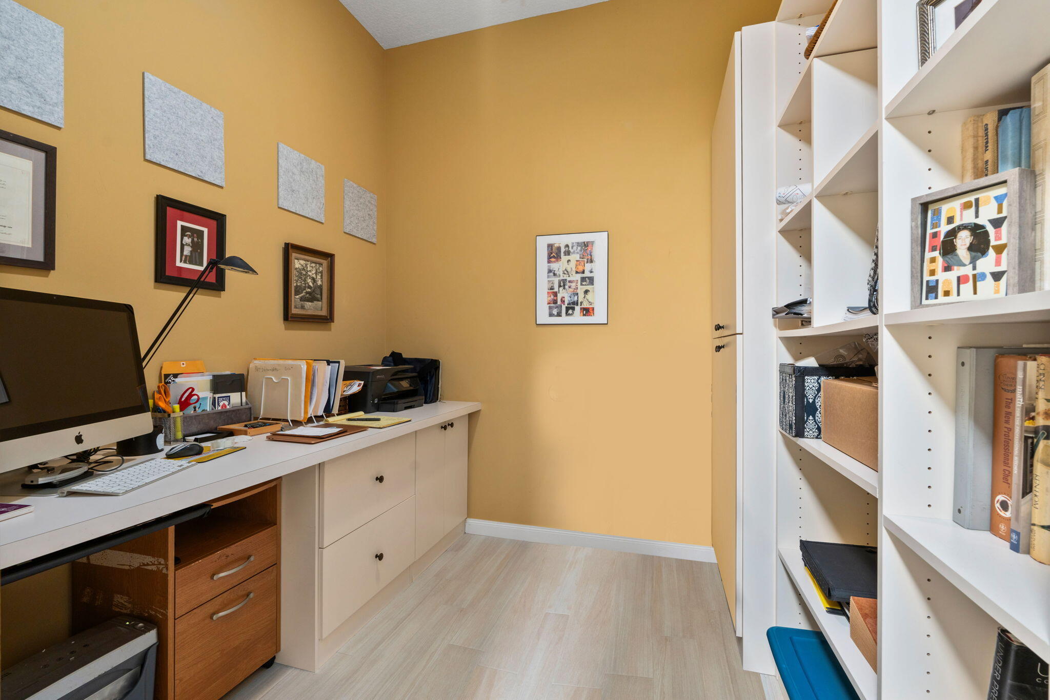 HARBOUR ISLE AT HUTCHINSON ISLAND WEST, A CONDOMIN - Residential