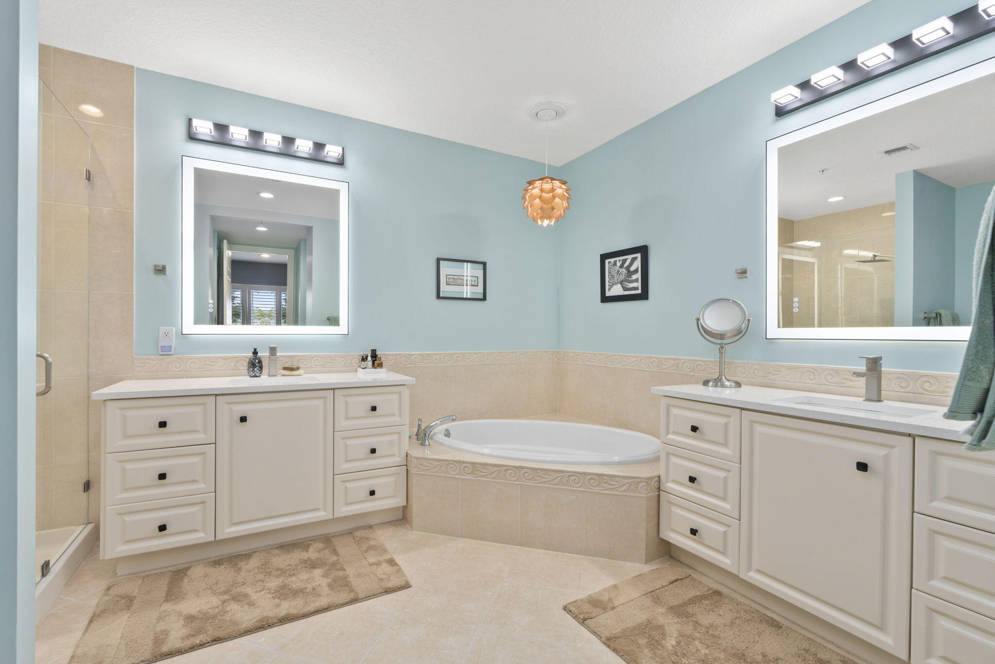 HARBOUR ISLE AT HUTCHINSON ISLAND WEST, A CONDOMIN - Residential