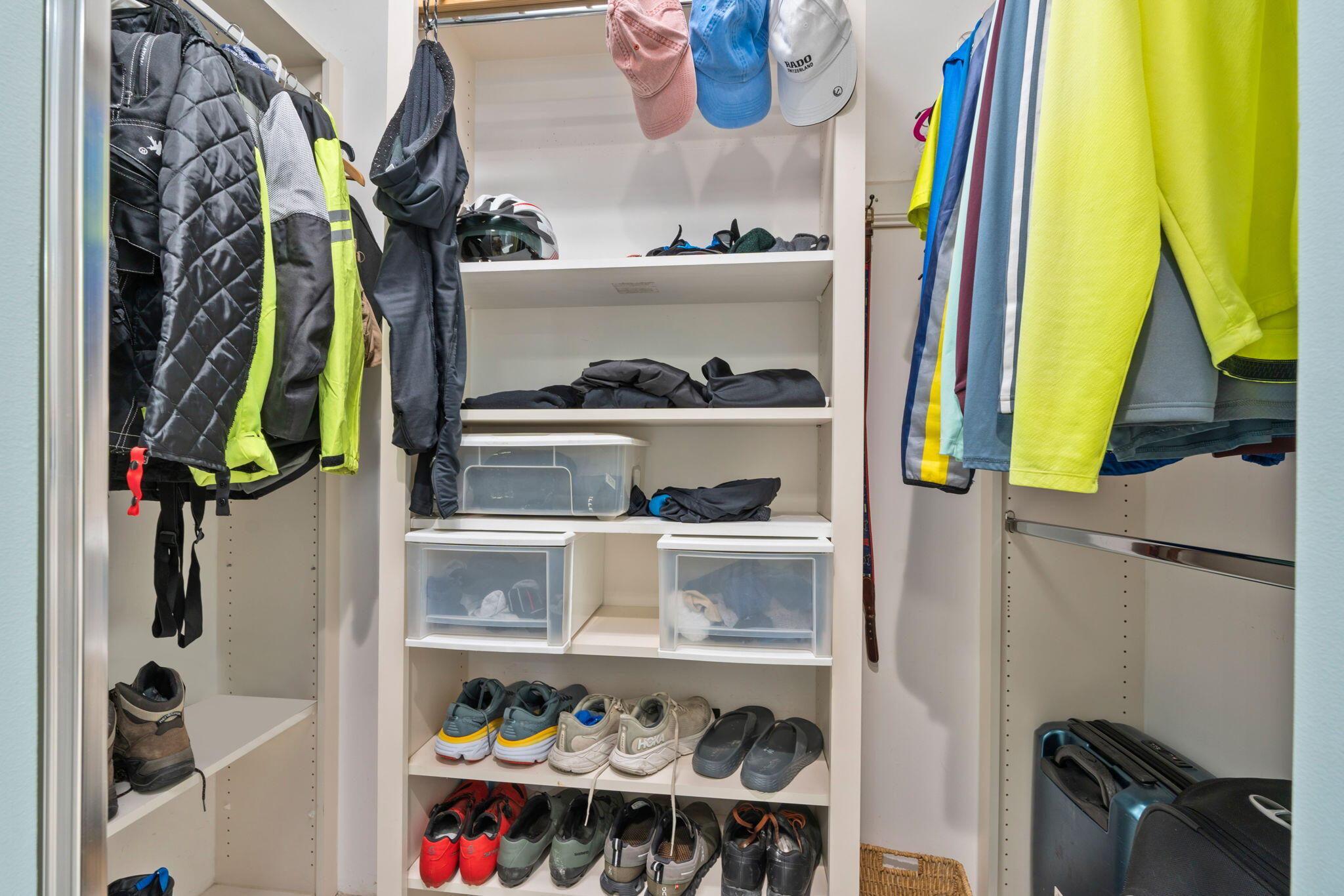 HARBOUR ISLE AT HUTCHINSON ISLAND WEST, A CONDOMIN - Residential