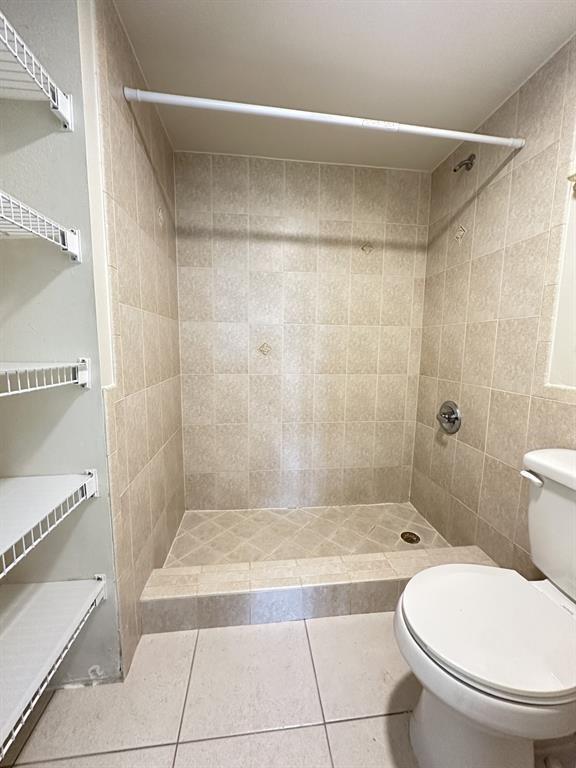 Lime Bay Condo 8 - Residential Lease