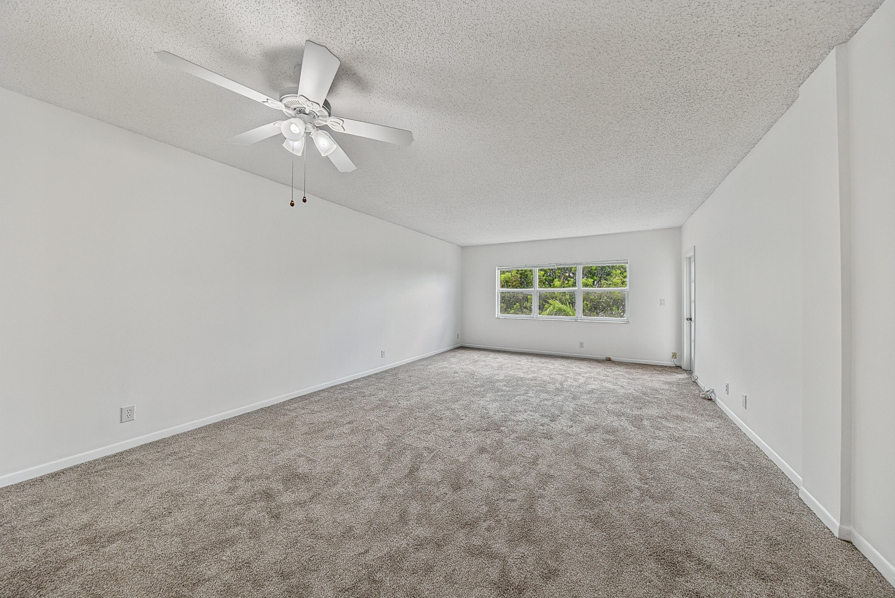 6731 Cypress Road Unit 402