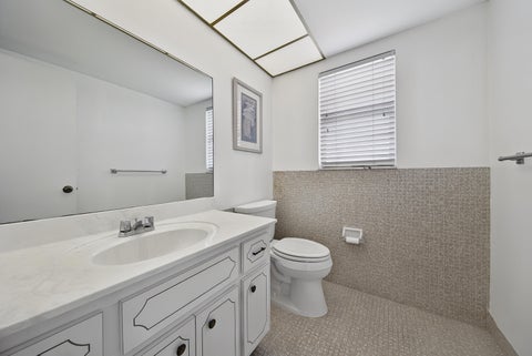 Tiny photo for 6731 Cypress Road #Unit 402, Plantation, FL 33317 (MLS # B26067468)