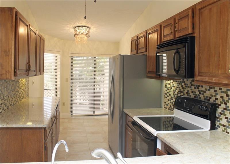 Canary Palm Club - Residential Lease