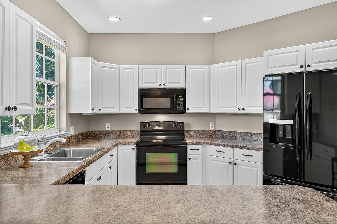 WALKER'S GLEN UNIT 2 - Residential