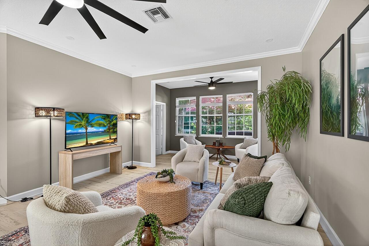 WALKER'S GLEN UNIT 2 - Residential