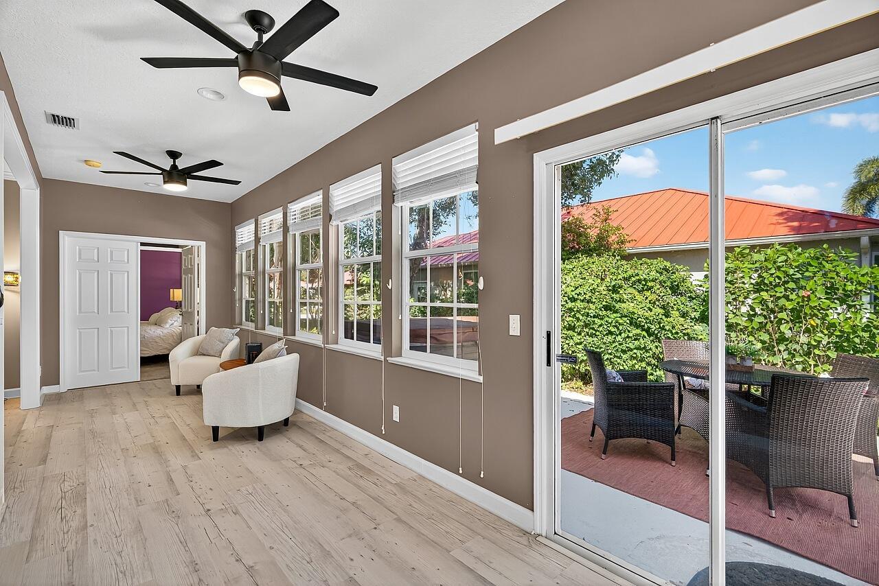 WALKER'S GLEN UNIT 2 - Residential