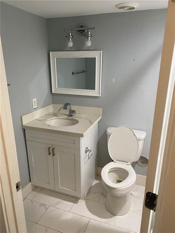 Tennis Club II - Residential