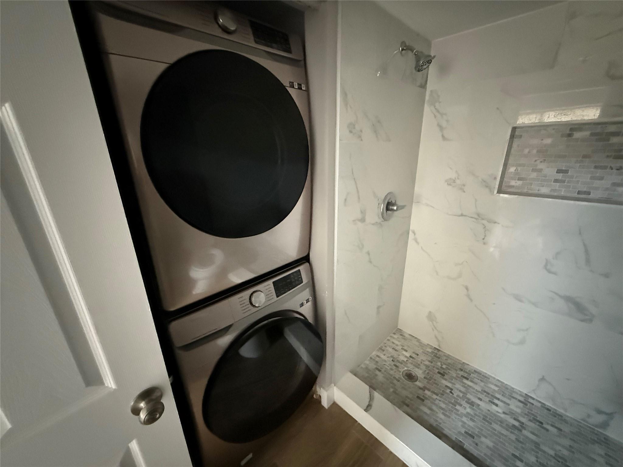 ROSEHILL CONDO - Residential Lease