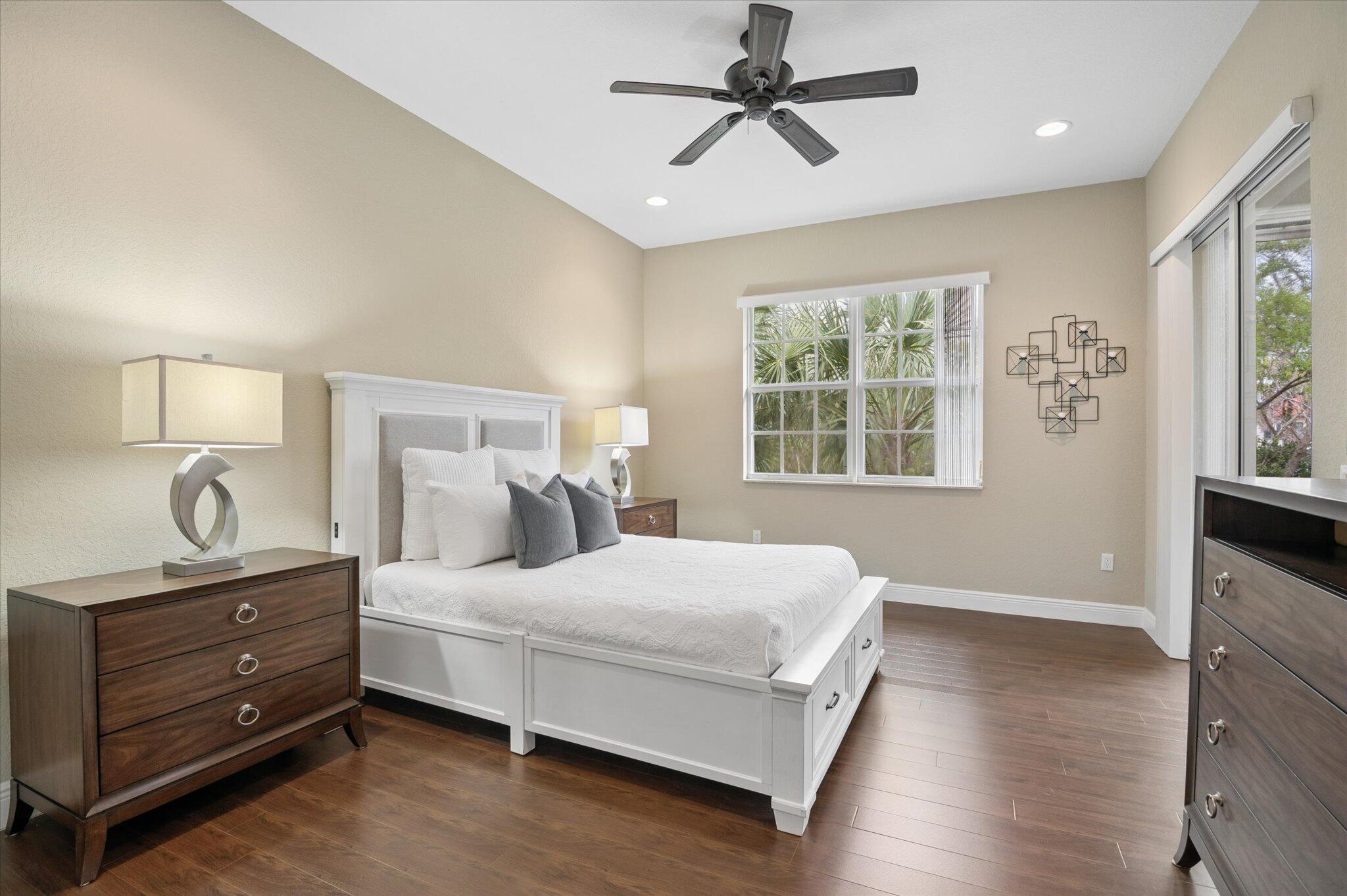 CYPRESS POINTE III AT HERON BAY - Residential