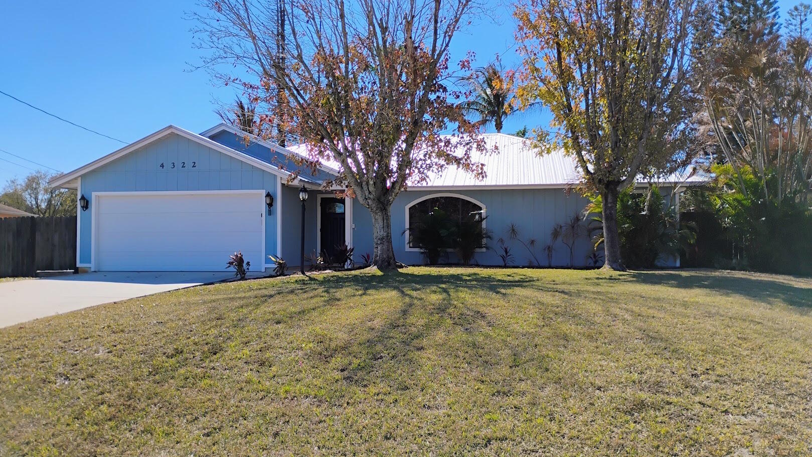 PORT ST LUCIE SECTION 33 - Residential