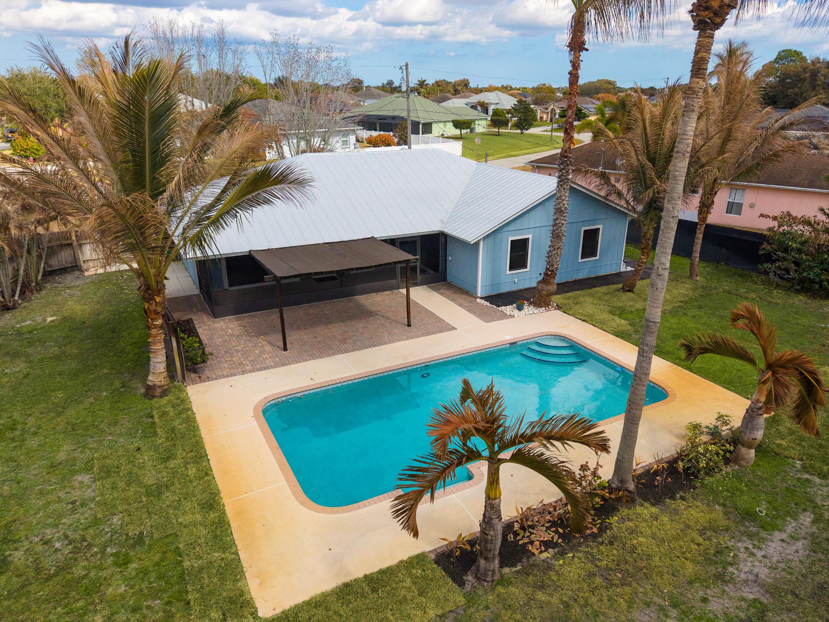 PORT ST LUCIE SECTION 33 - Residential