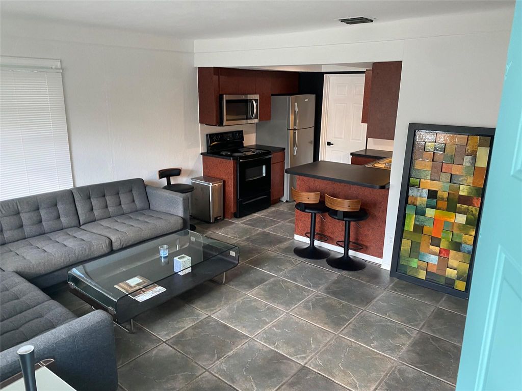 Photo of 2056 NE 9th Avenue, Wilton Manors, FL 33305 (MLS # F10552760)