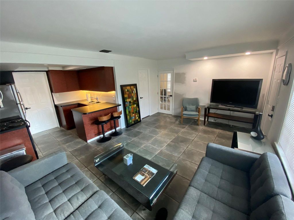 Photo of 2056 NE 9th Avenue, Wilton Manors, FL 33305 (MLS # F10552760)