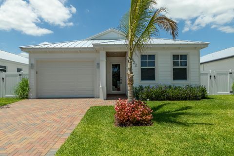 Photo of 1022 Miami Boulevard, Delray Beach, FL 33483 (MLS # B26035308)
