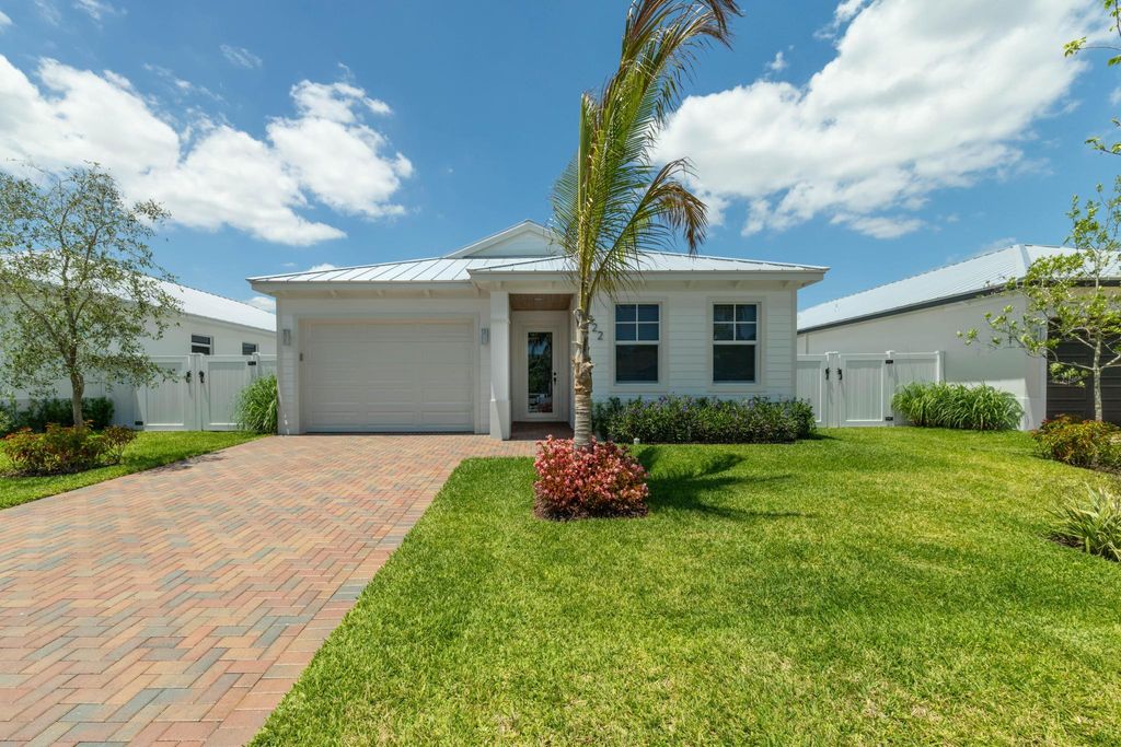 Photo of 1022 Miami Boulevard, Delray Beach, FL 33483 (MLS # B26035308)