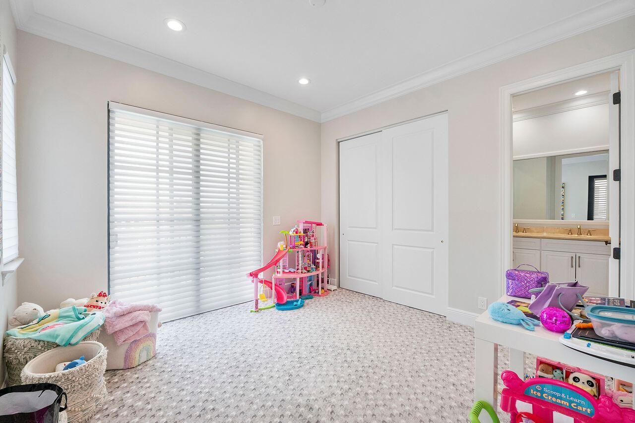 PARKLAND GOLF AND COUNTRY CLUB - Residential