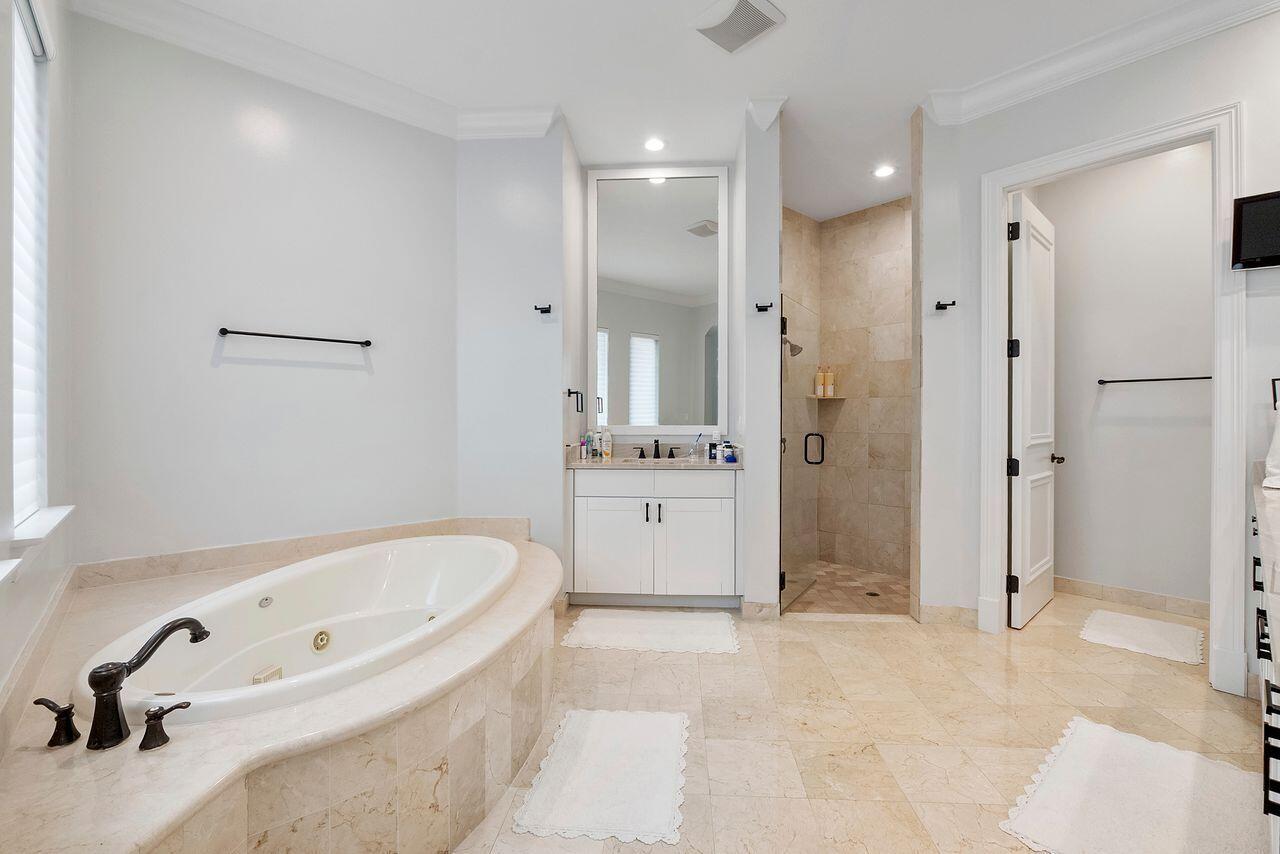 PARKLAND GOLF AND COUNTRY CLUB - Residential