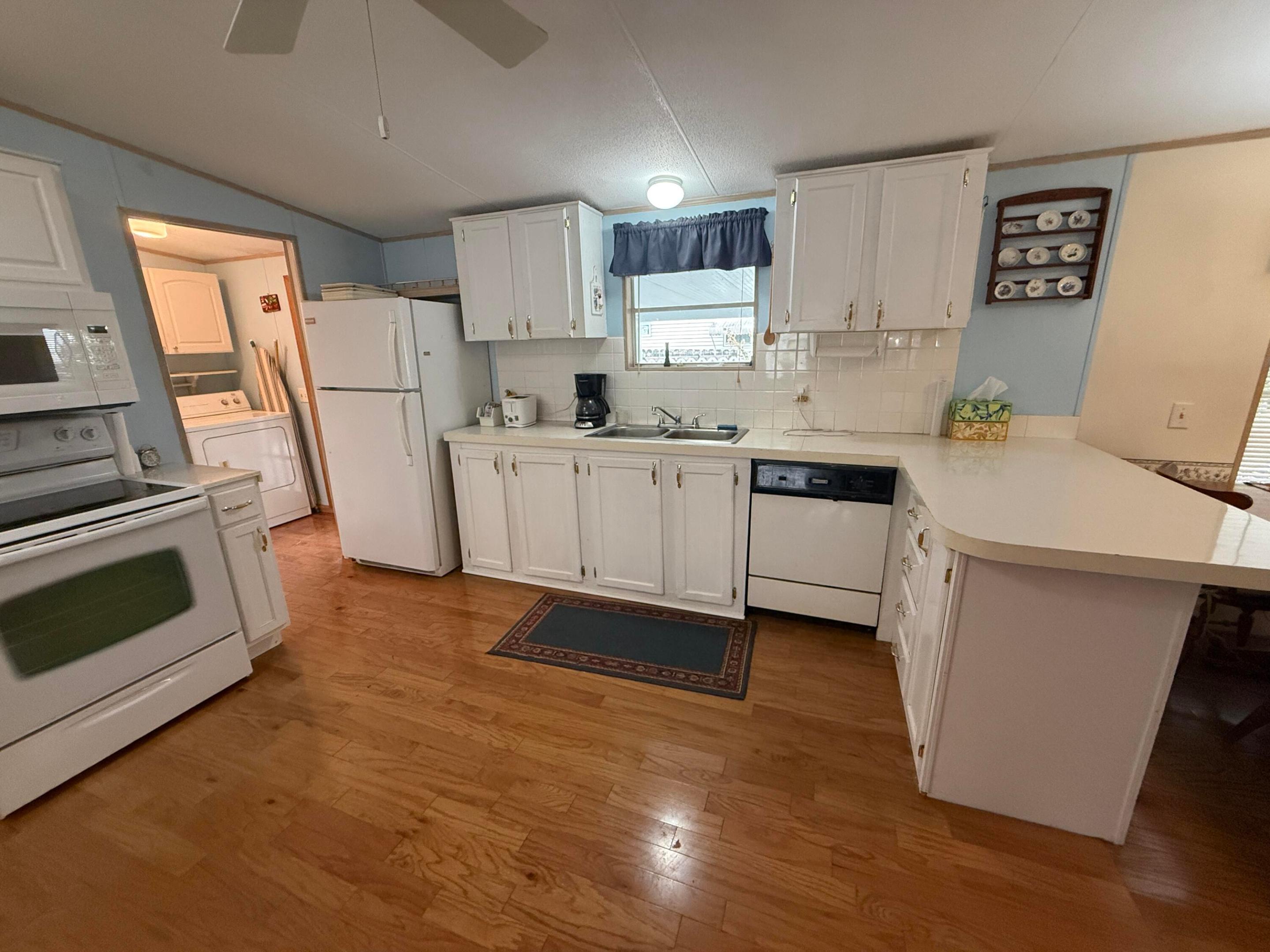 RIDGEWAY - Residential