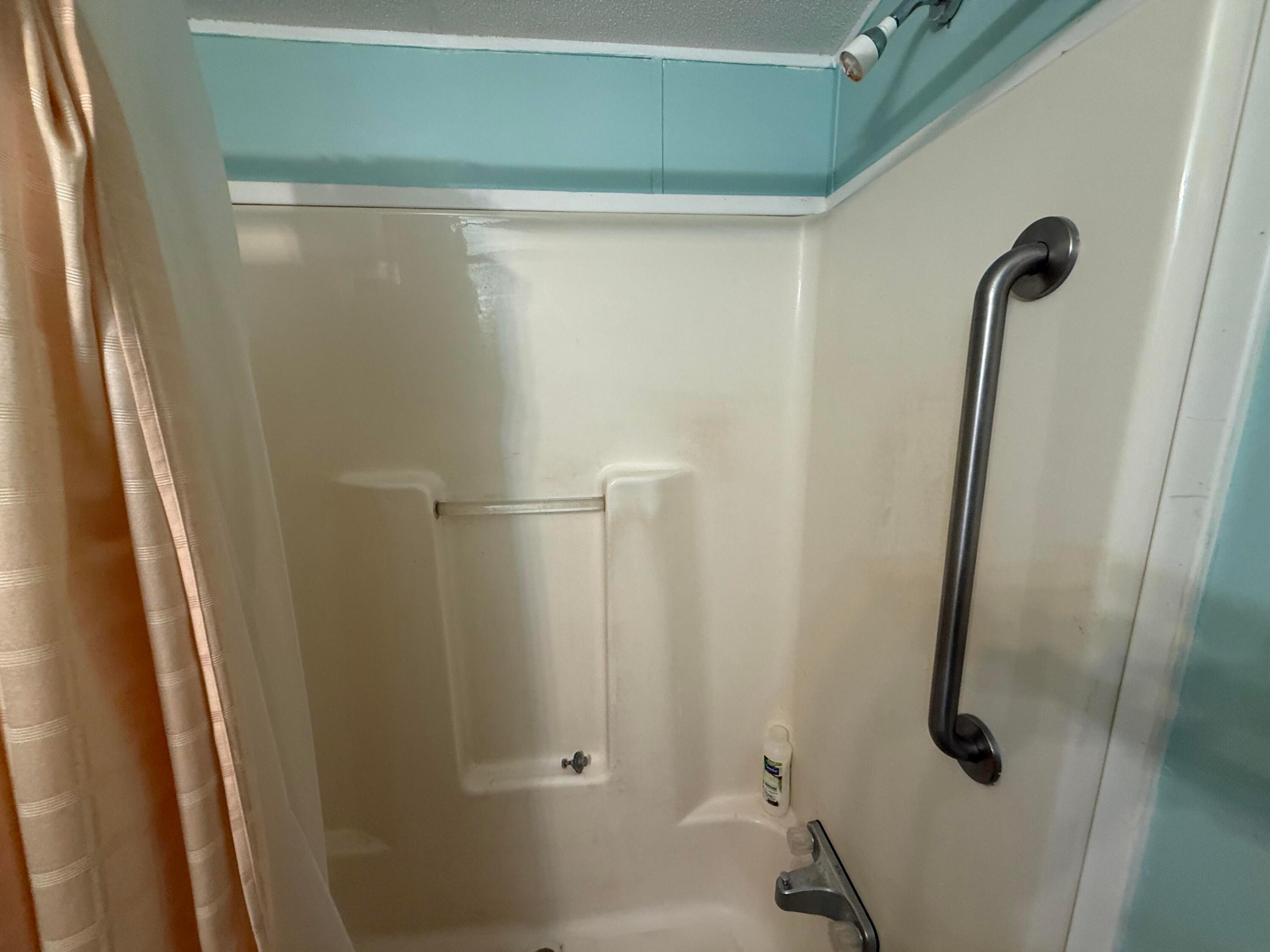 RIDGEWAY - Residential