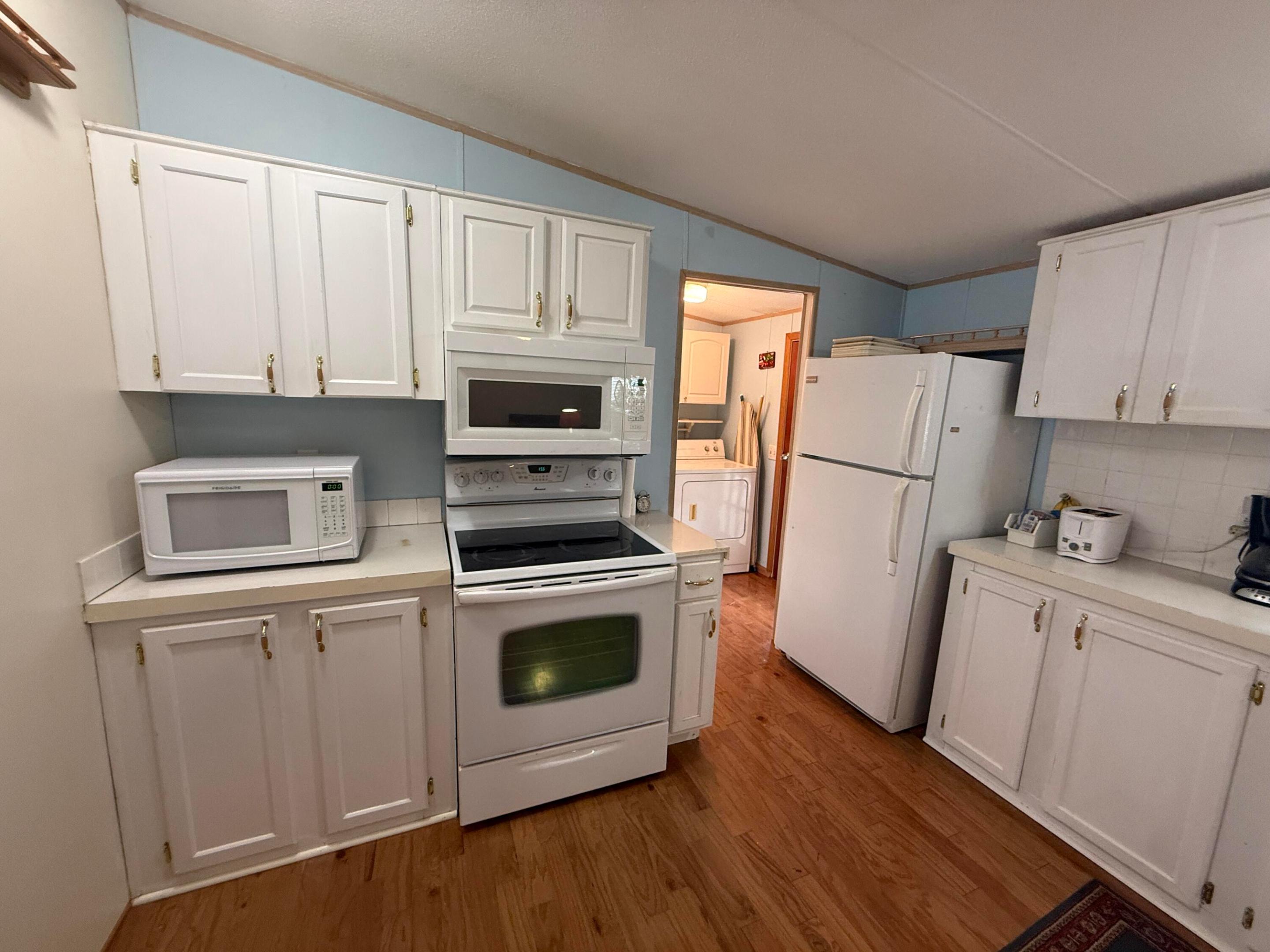 RIDGEWAY - Residential