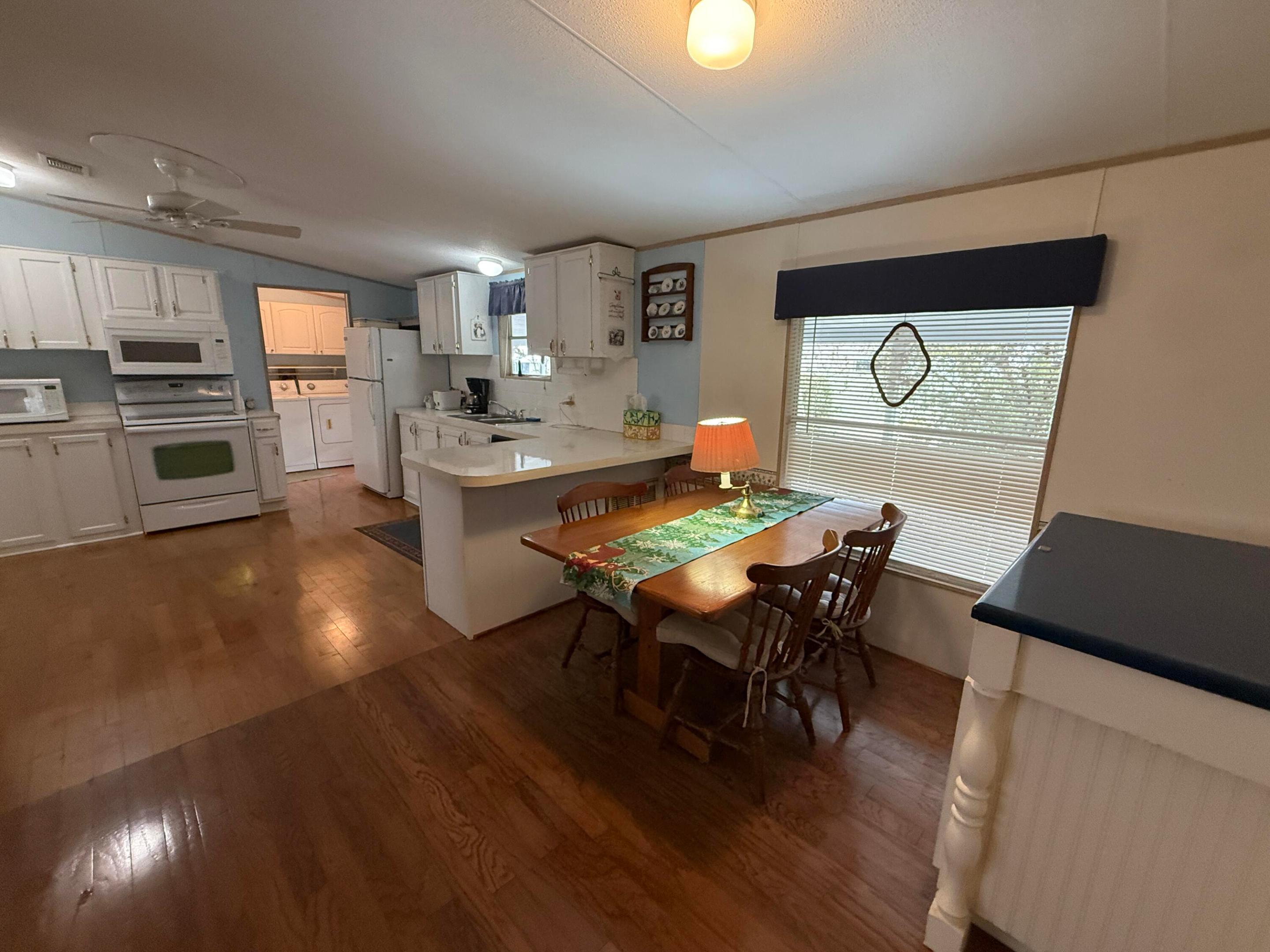 RIDGEWAY - Residential