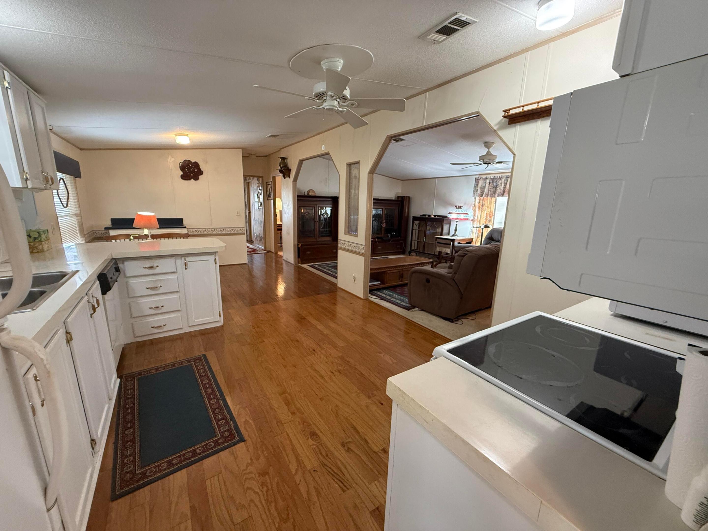 RIDGEWAY - Residential