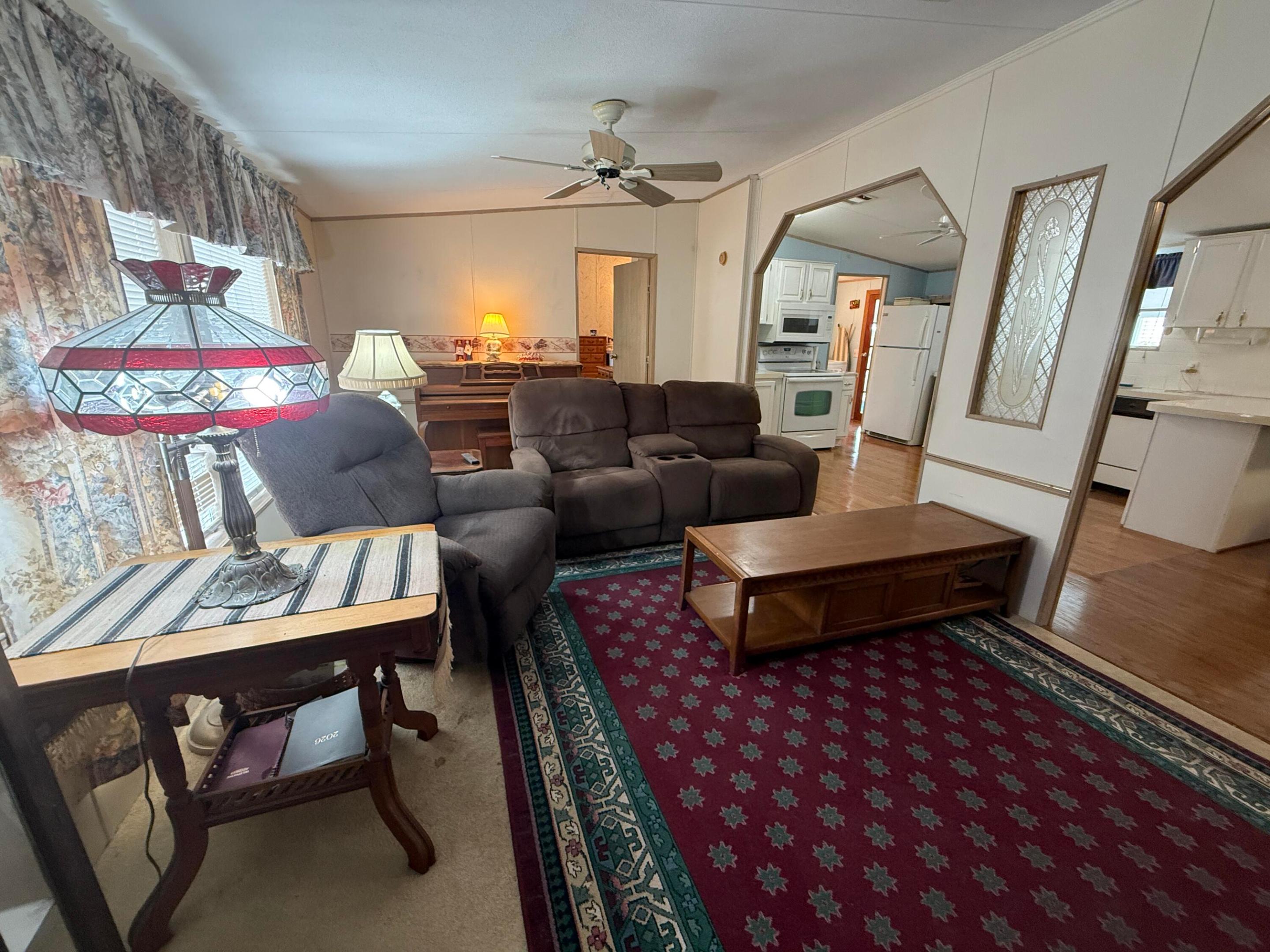 RIDGEWAY - Residential