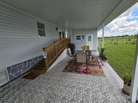 A home in Okeechobee