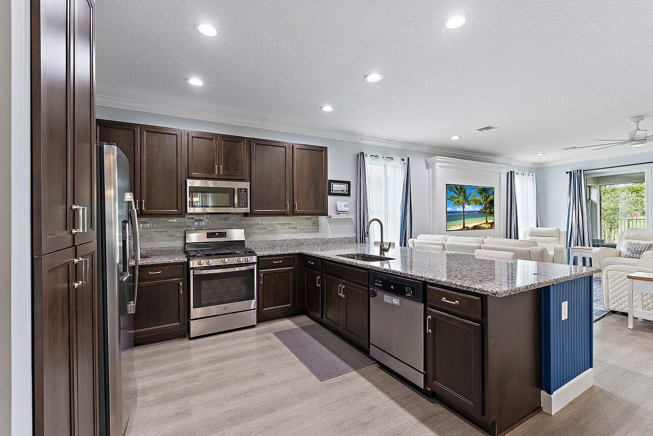 RIVERLAND PARCEL A - PLAT ELEVEN - Residential