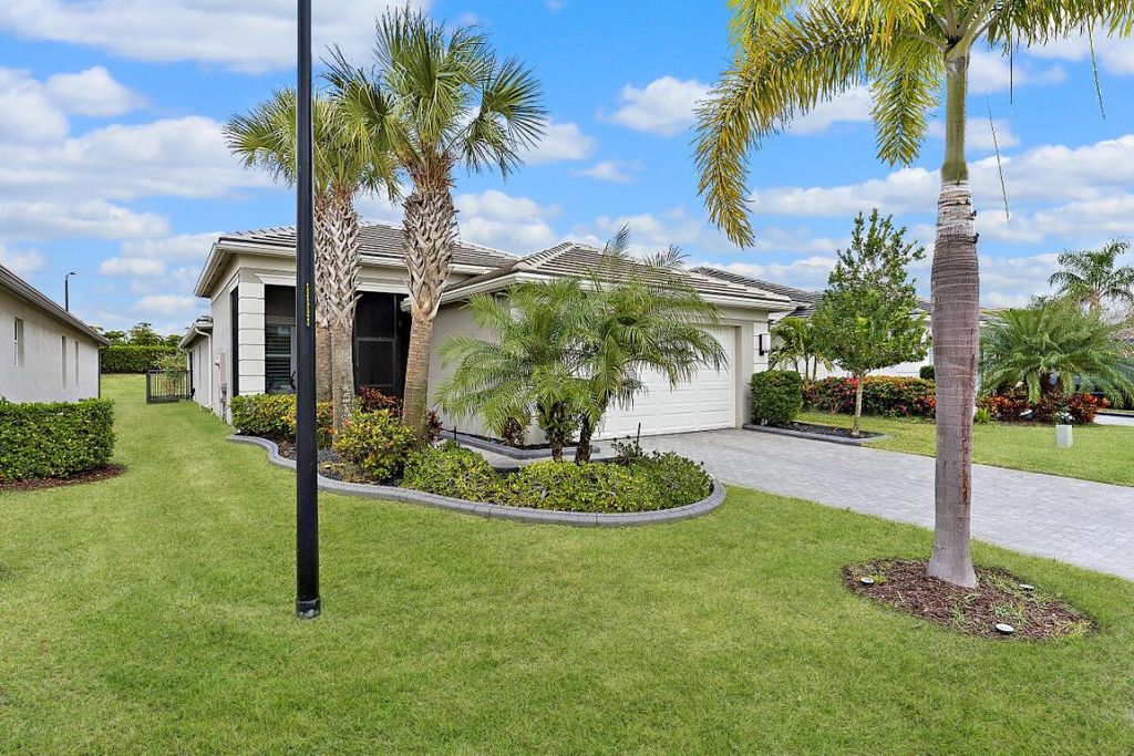Photo of 11798 SW Waterford Isle Way, Port Saint Lucie, FL 34987 (MLS # R11154511)