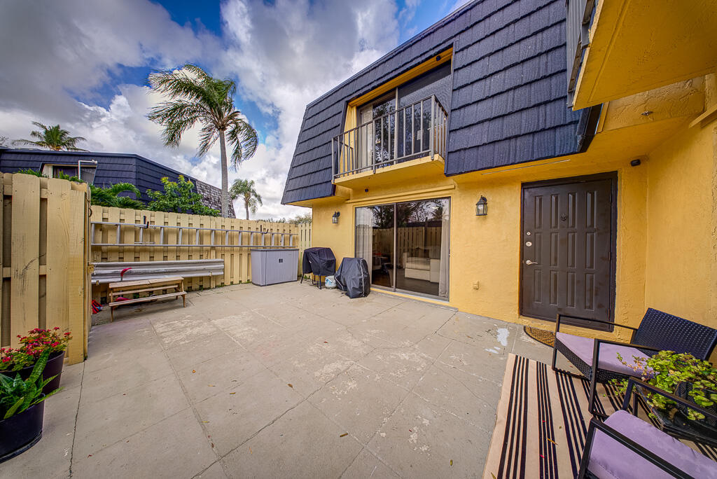 WOODLANDS OF PALM SPRINGS - Residential