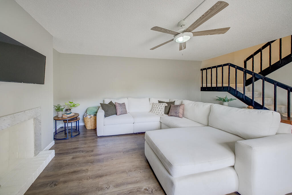 WOODLANDS OF PALM SPRINGS - Residential